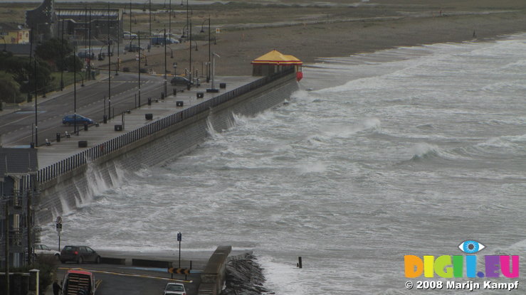 SX00335 Waves against Tramore Promenade